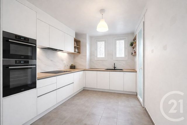 Appartement F3 à vendre - 4 pièces - 72.8 m2 - MONTPELLIER - 34 - LANGUEDOC-ROUSSILLON - Century 21 Védas Immo