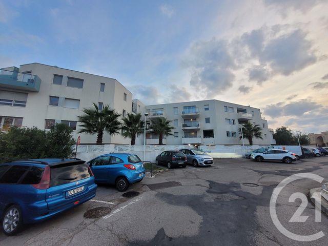Appartement F2 à louer - 2 pièces - 38.5 m2 - MAUGUIO CARNON - 34 - LANGUEDOC-ROUSSILLON - Century 21 Védas Immo