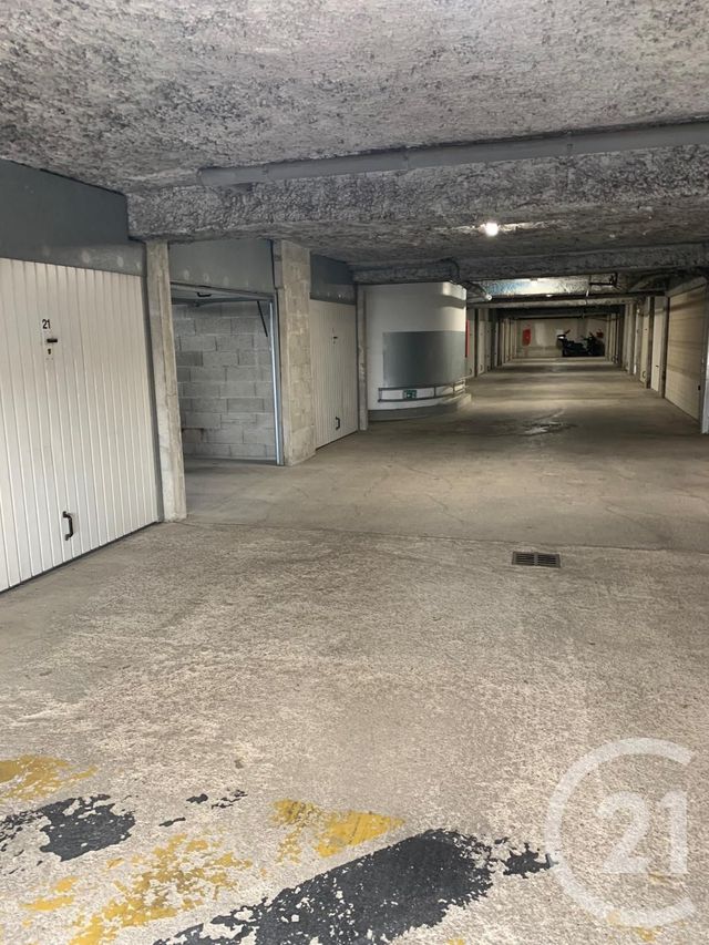 parking à louer - 12.0 m2 - ST JEAN DE VEDAS - 34 - LANGUEDOC-ROUSSILLON - Century 21 Védas Immo