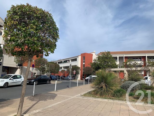 parking à louer - 12.0 m2 - ST JEAN DE VEDAS - 34 - LANGUEDOC-ROUSSILLON - Century 21 Védas Immo
