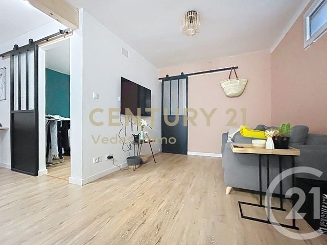 Appartement F2 à louer - 2 pièces - 38.09 m2 - FABREGUES - 34 - LANGUEDOC-ROUSSILLON - Century 21 Védas Immo
