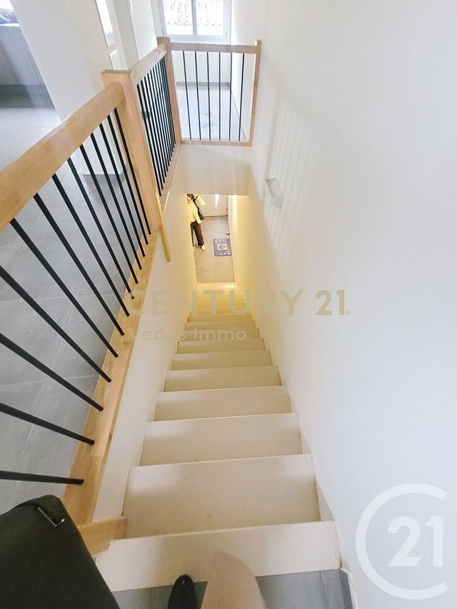 maison à louer - 3 pièces - 93.95 m2 - ST JEAN DE VEDAS - 34 - LANGUEDOC-ROUSSILLON - Century 21 Védas Immo