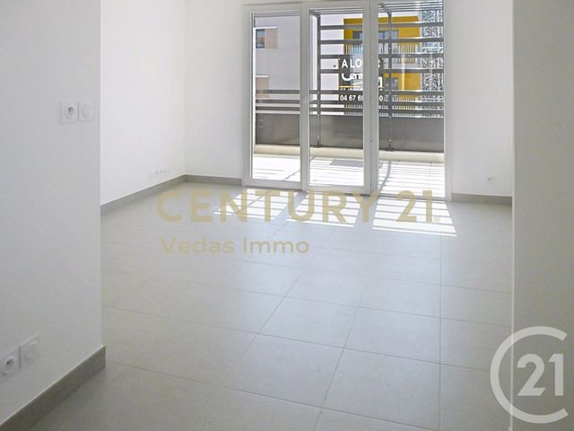 Appartement F2 à louer - 2 pièces - 44.2 m2 - ST JEAN DE VEDAS - 34 - LANGUEDOC-ROUSSILLON - Century 21 Védas Immo