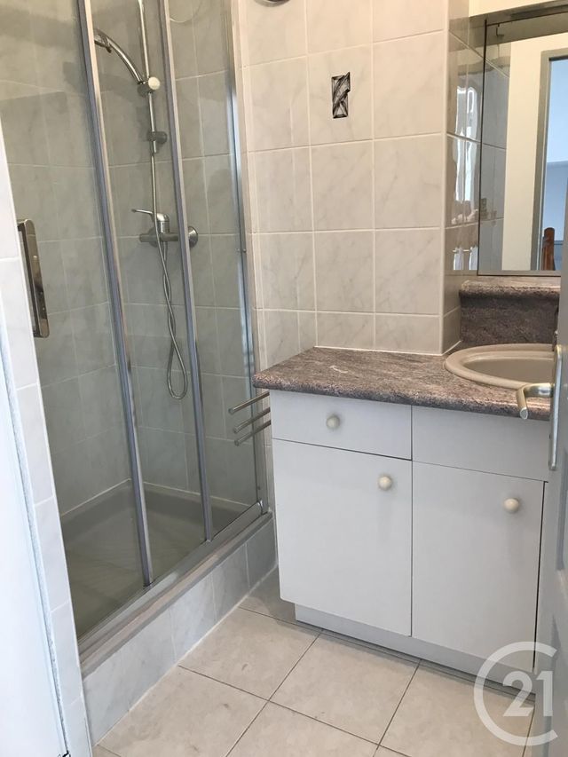 maison à louer - 4 pièces - 100.0 m2 - ST JEAN DE VEDAS - 34 - LANGUEDOC-ROUSSILLON - Century 21 Védas Immo