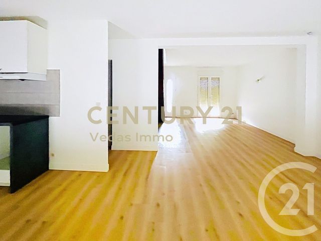 maison à louer - 4 pièces - 94.0 m2 - COURNONSEC - 34 - LANGUEDOC-ROUSSILLON - Century 21 Védas Immo