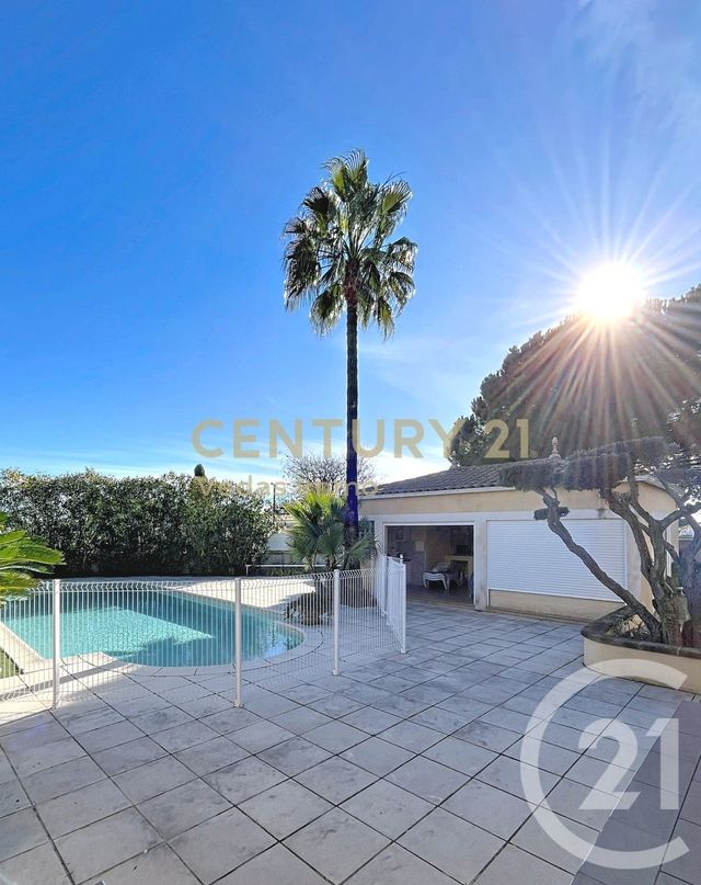 maison à vendre - 7 pièces - 192.36 m2 - PIGNAN - 34 - LANGUEDOC-ROUSSILLON - Century 21 Védas Immo