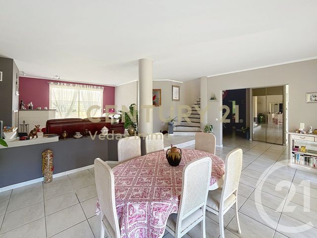 maison à vendre - 7 pièces - 192.36 m2 - PIGNAN - 34 - LANGUEDOC-ROUSSILLON - Century 21 Védas Immo