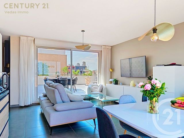 Appartement F3 à vendre - 3 pièces - 67.95 m2 - ST JEAN DE VEDAS - 34 - LANGUEDOC-ROUSSILLON - Century 21 Védas Immo