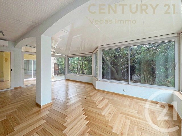 maison à vendre - 6 pièces - 161.77 m2 - JUVIGNAC - 34 - LANGUEDOC-ROUSSILLON - Century 21 Védas Immo