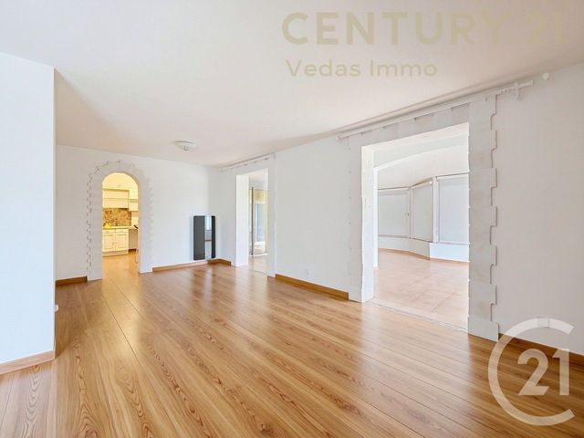 maison à vendre - 6 pièces - 161.77 m2 - JUVIGNAC - 34 - LANGUEDOC-ROUSSILLON - Century 21 Védas Immo