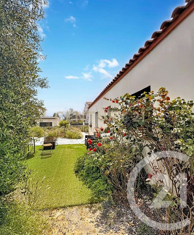 maison à vendre - 5 pièces - 115.86 m2 - SAUSSAN - 34 - LANGUEDOC-ROUSSILLON - Century 21 Védas Immo