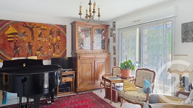 Appartement F3 à vendre - 3 pièces - 57.9 m2 - ST JEAN DE VEDAS - 34 - LANGUEDOC-ROUSSILLON - Century 21 Védas Immo