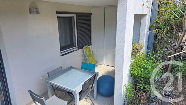 Appartement F3 à vendre - 3 pièces - 57.9 m2 - ST JEAN DE VEDAS - 34 - LANGUEDOC-ROUSSILLON - Century 21 Védas Immo
