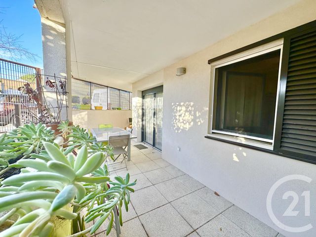 Appartement F3 à vendre ST JEAN DE VEDAS