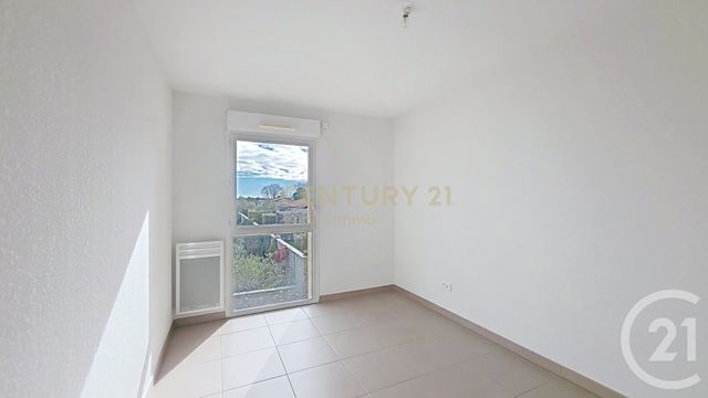 Appartement F3 à vendre - 3 pièces - 59.01 m2 - ST JEAN DE VEDAS - 34 - LANGUEDOC-ROUSSILLON - Century 21 Védas Immo