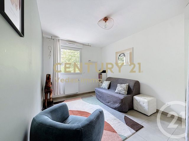 Appartement F3 à vendre - 3 pièces - 62.7 m2 - ST JEAN DE VEDAS - 34 - LANGUEDOC-ROUSSILLON - Century 21 Védas Immo