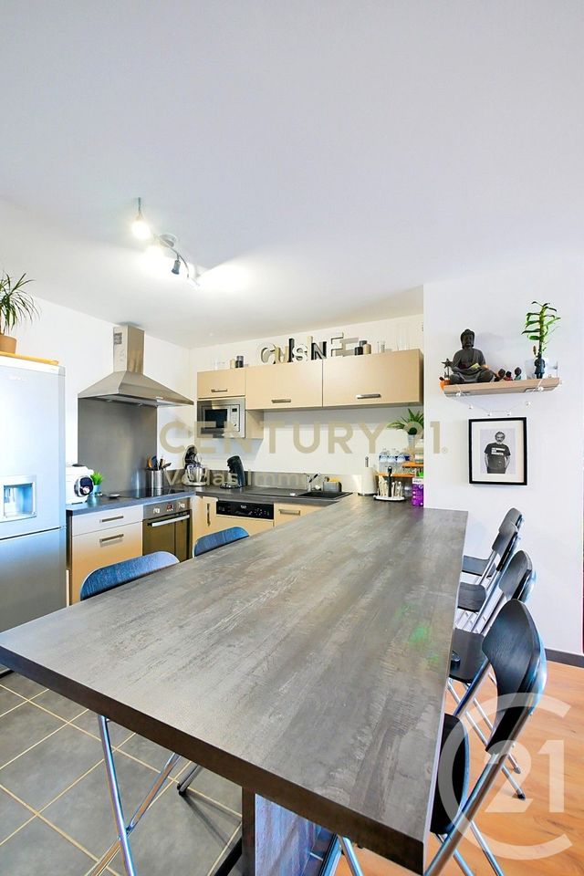 Appartement F3 à louer - 3 pièces - 62.11 m2 - ST JEAN DE VEDAS - 34 - LANGUEDOC-ROUSSILLON - Century 21 Védas Immo