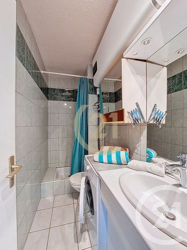 Appartement F3 à vendre - 3 pièces - 61.65 m2 - LA GRANDE MOTTE - 34 - LANGUEDOC-ROUSSILLON - Century 21 Védas Immo