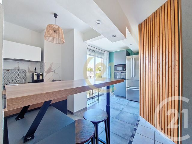 Appartement F3 à vendre - 3 pièces - 61.65 m2 - LA GRANDE MOTTE - 34 - LANGUEDOC-ROUSSILLON - Century 21 Védas Immo