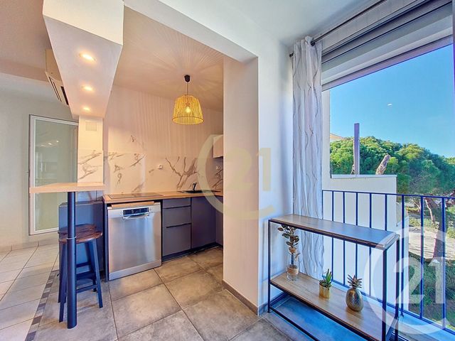 Appartement F3 à vendre - 3 pièces - 61.65 m2 - LA GRANDE MOTTE - 34 - LANGUEDOC-ROUSSILLON - Century 21 Védas Immo