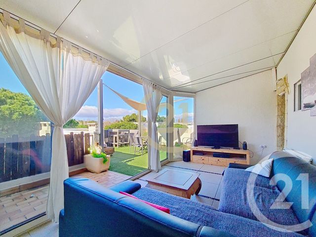 Appartement F3 à vendre - 3 pièces - 61.65 m2 - LA GRANDE MOTTE - 34 - LANGUEDOC-ROUSSILLON - Century 21 Védas Immo