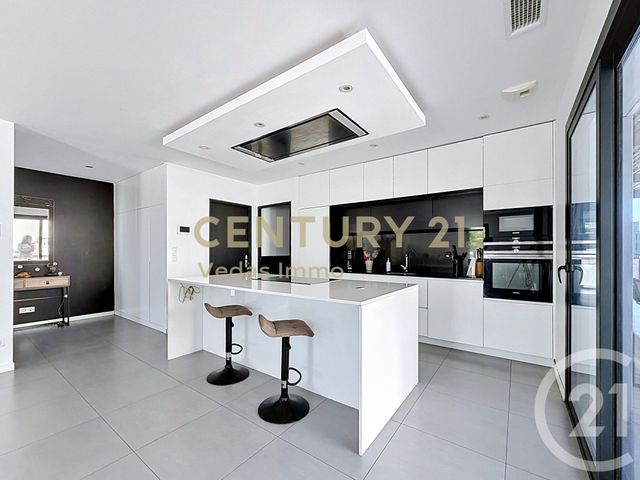 maison à vendre - 4 pièces - 117.0 m2 - GIGEAN - 34 - LANGUEDOC-ROUSSILLON - Century 21 Védas Immo