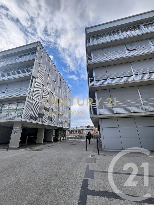 Appartement F3 à louer - 3 pièces - 58.36 m2 - MONTPELLIER - 34 - LANGUEDOC-ROUSSILLON - Century 21 Védas Immo