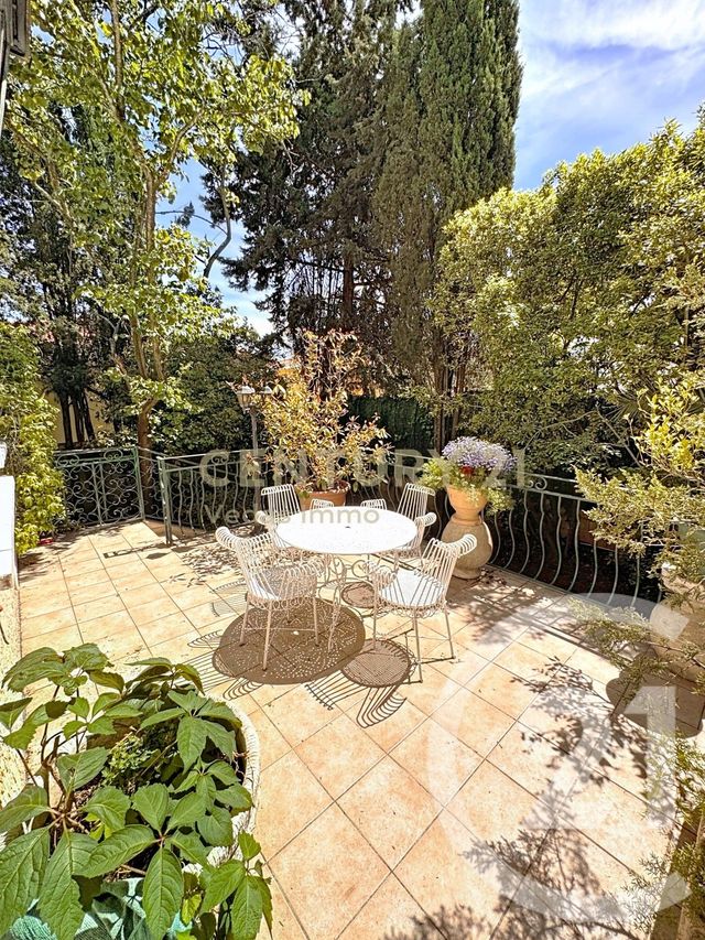 maison à vendre - 6 pièces - 188.0 m2 - ST JEAN DE VEDAS - 34 - LANGUEDOC-ROUSSILLON - Century 21 Védas Immo