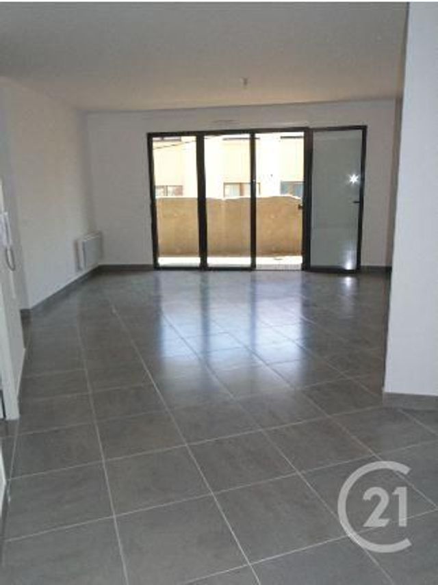 Appartement F3 à louer - 3 pièces - 71.0 m2 - VILLENEUVE LES MAGUELONE - 34 - LANGUEDOC-ROUSSILLON - Century 21 Védas Immo
