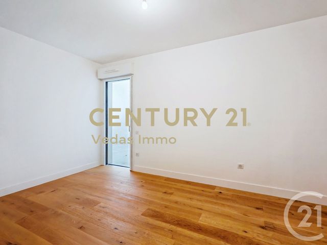 Appartement F3 à vendre - 3 pièces - 83.66 m2 - ST JEAN DE VEDAS - 34 - LANGUEDOC-ROUSSILLON - Century 21 Védas Immo