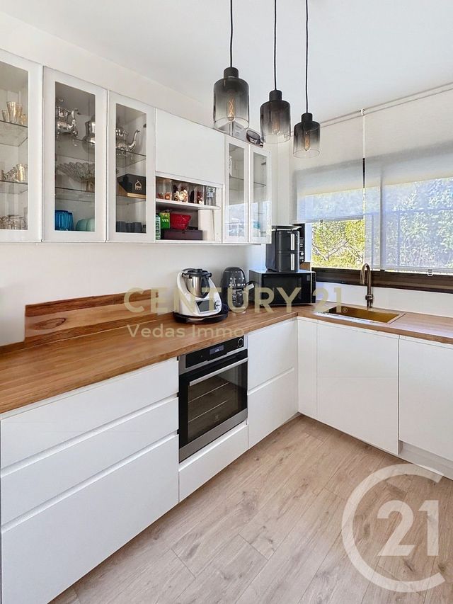 maison à vendre - 5 pièces - 124.94 m2 - ST JEAN DE VEDAS - 34 - LANGUEDOC-ROUSSILLON - Century 21 Védas Immo