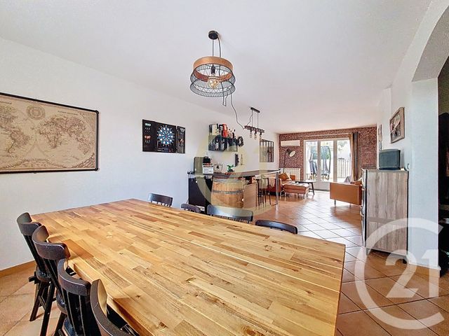 maison à vendre - 7 pièces - 148.0 m2 - JUVIGNAC - 34 - LANGUEDOC-ROUSSILLON - Century 21 Védas Immo