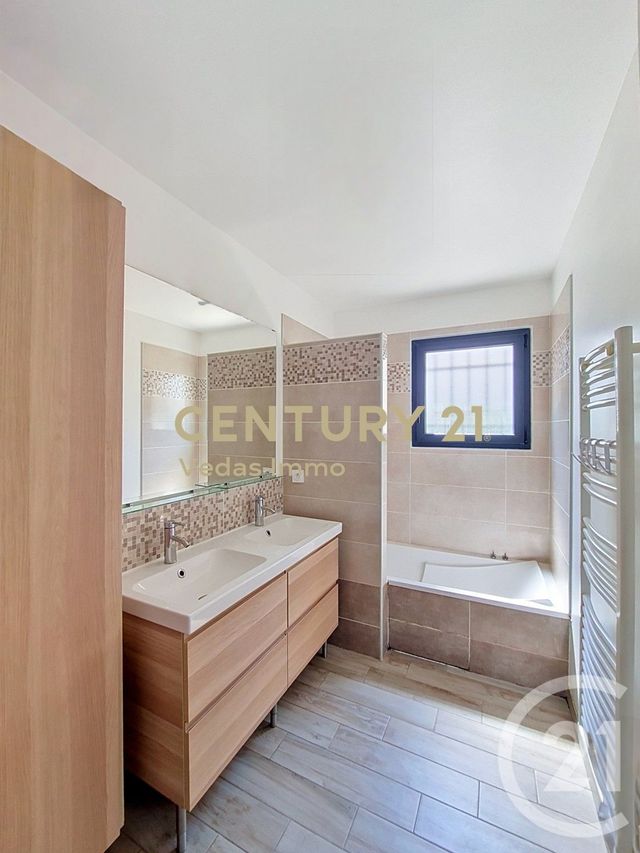 maison à vendre - 4 pièces - 90.0 m2 - ST JEAN DE VEDAS - 34 - LANGUEDOC-ROUSSILLON - Century 21 Védas Immo