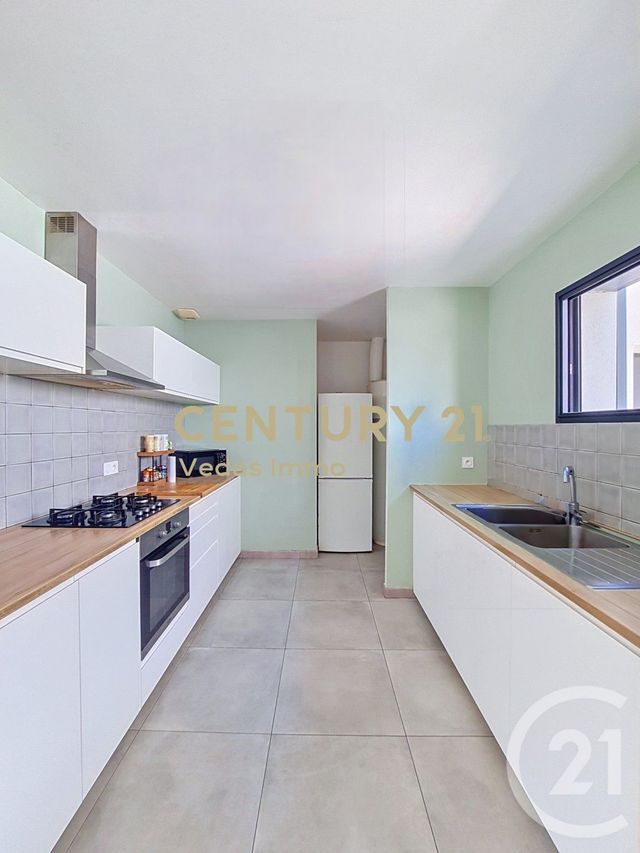 maison à vendre - 4 pièces - 90.0 m2 - ST JEAN DE VEDAS - 34 - LANGUEDOC-ROUSSILLON - Century 21 Védas Immo