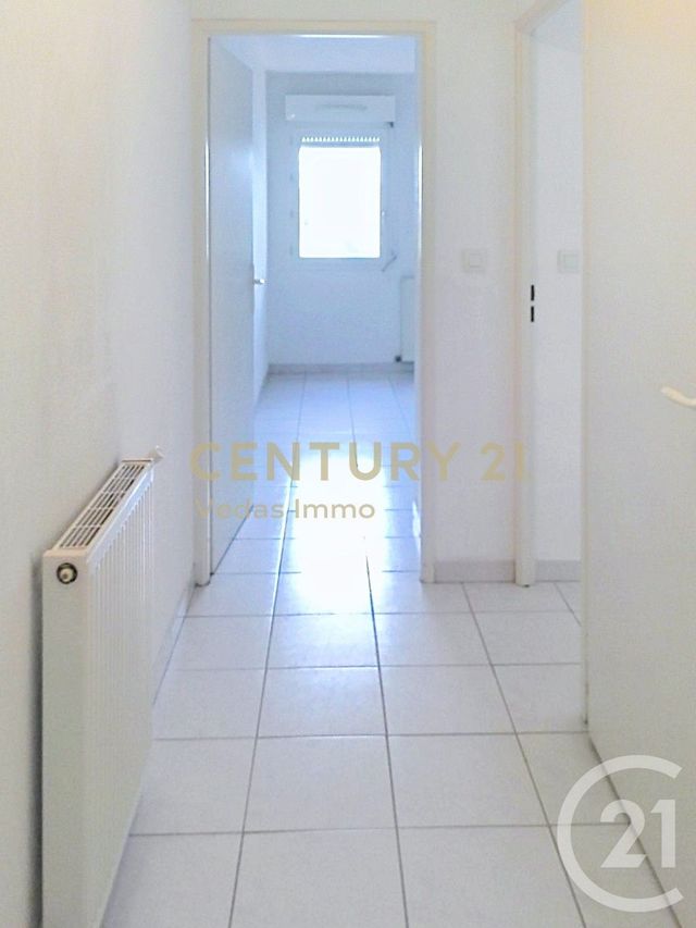 Appartement F2 à louer - 2 pièces - 41.5 m2 - LATTES - 34 - LANGUEDOC-ROUSSILLON - Century 21 Védas Immo