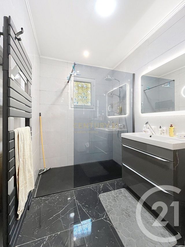 maison à vendre - 4 pièces - 90.01 m2 - GIGEAN - 34 - LANGUEDOC-ROUSSILLON - Century 21 Védas Immo