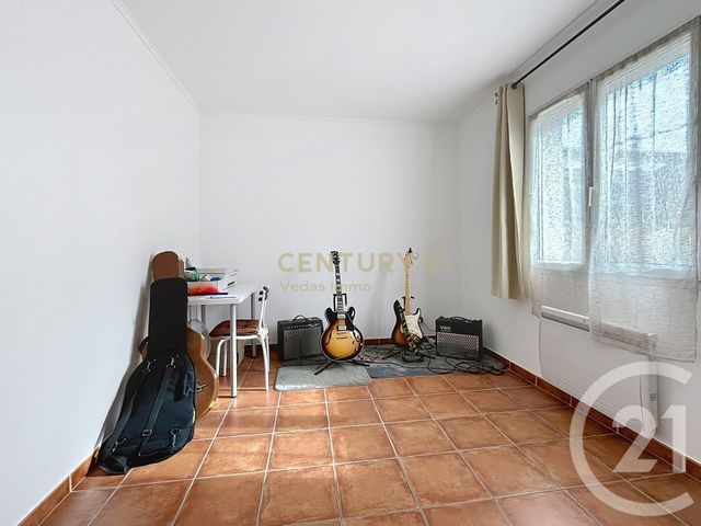 maison à vendre - 4 pièces - 90.01 m2 - GIGEAN - 34 - LANGUEDOC-ROUSSILLON - Century 21 Védas Immo