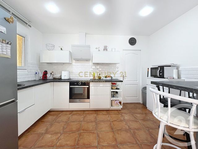 maison à vendre - 4 pièces - 90.01 m2 - GIGEAN - 34 - LANGUEDOC-ROUSSILLON - Century 21 Védas Immo