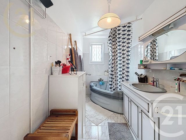 maison à vendre - 8 pièces - 196.22 m2 - VILLENEUVE LES MAGUELONE - 34 - LANGUEDOC-ROUSSILLON - Century 21 Védas Immo