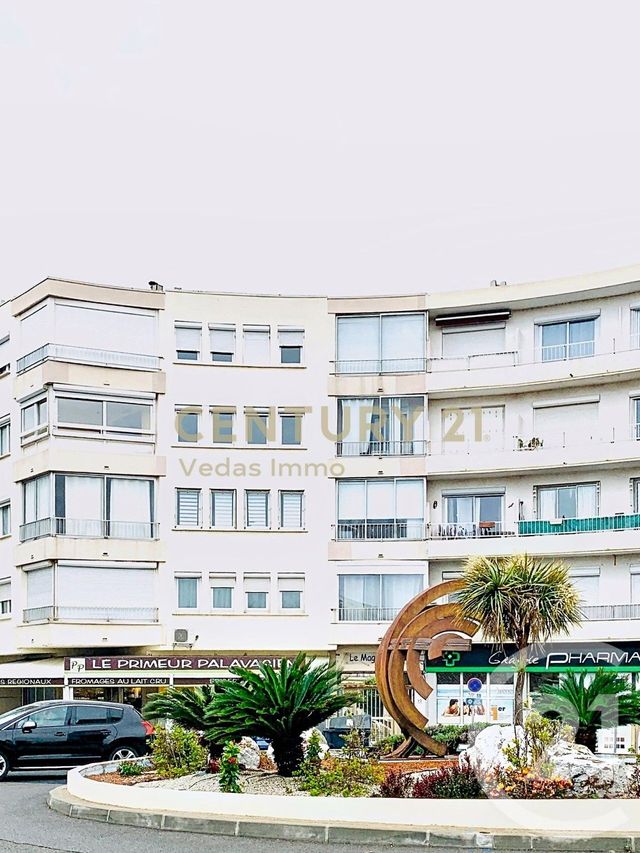 Appartement F1 à louer - 1 pièce - 19.6 m2 - PALAVAS LES FLOTS - 34 - LANGUEDOC-ROUSSILLON - Century 21 Védas Immo