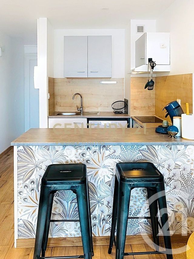 Appartement F1 à louer - 1 pièce - 19.6 m2 - PALAVAS LES FLOTS - 34 - LANGUEDOC-ROUSSILLON - Century 21 Védas Immo