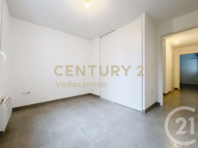 Appartement F3 à louer - 3 pièces - 67.1 m2 - CASTELNAU LE LEZ - 34 - LANGUEDOC-ROUSSILLON - Century 21 Védas Immo