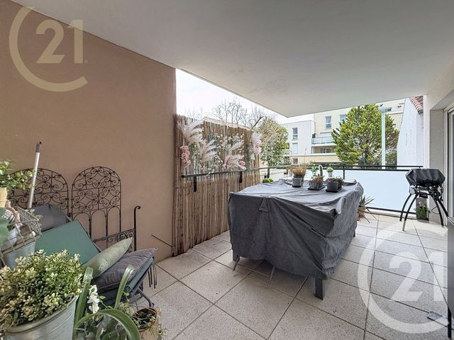 Appartement F4 à vendre - 4 pièces - 87.7 m2 - ST JEAN DE VEDAS - 34 - LANGUEDOC-ROUSSILLON - Century 21 Védas Immo