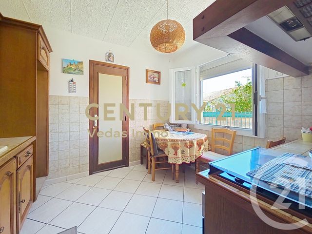 maison à vendre - 5 pièces - 80.0 m2 - VIC LA GARDIOLE - 34 - LANGUEDOC-ROUSSILLON - Century 21 Védas Immo