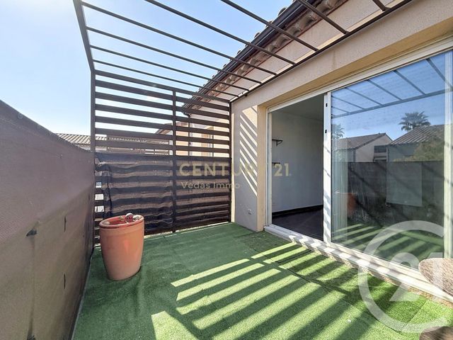 Appartement F2 à vendre - 2 pièces - 39.41 m2 - FABREGUES - 34 - LANGUEDOC-ROUSSILLON - Century 21 Védas Immo