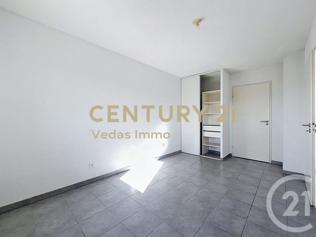Appartement F2 à vendre - 2 pièces - 41.23 m2 - ST JEAN DE VEDAS - 34 - LANGUEDOC-ROUSSILLON - Century 21 Védas Immo