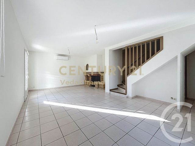 maison à louer - 5 pièces - 105.1 m2 - ST JEAN DE VEDAS - 34 - LANGUEDOC-ROUSSILLON - Century 21 Védas Immo