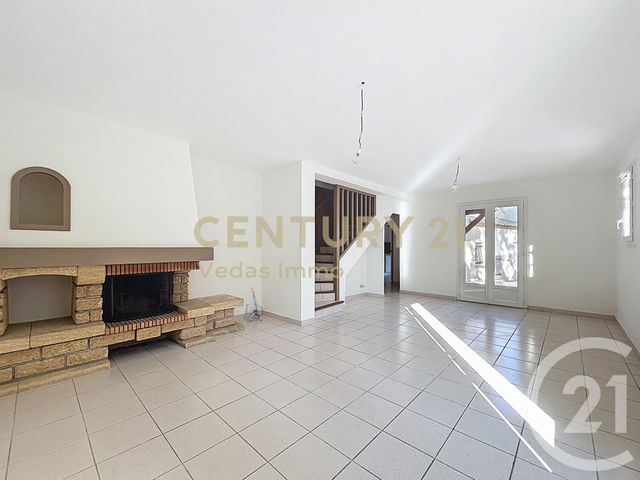 maison à louer - 5 pièces - 105.1 m2 - ST JEAN DE VEDAS - 34 - LANGUEDOC-ROUSSILLON - Century 21 Védas Immo