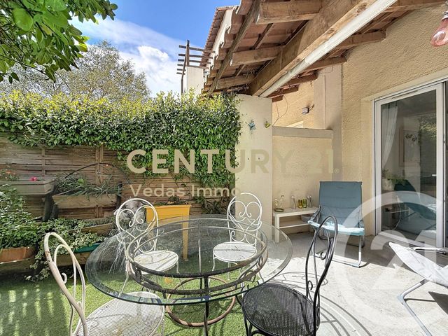 Appartement F2 à vendre - 2 pièces - 52.2 m2 - ST JEAN DE VEDAS - 34 - LANGUEDOC-ROUSSILLON - Century 21 Védas Immo