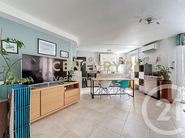Appartement F2 à vendre - 2 pièces - 52.2 m2 - ST JEAN DE VEDAS - 34 - LANGUEDOC-ROUSSILLON - Century 21 Védas Immo